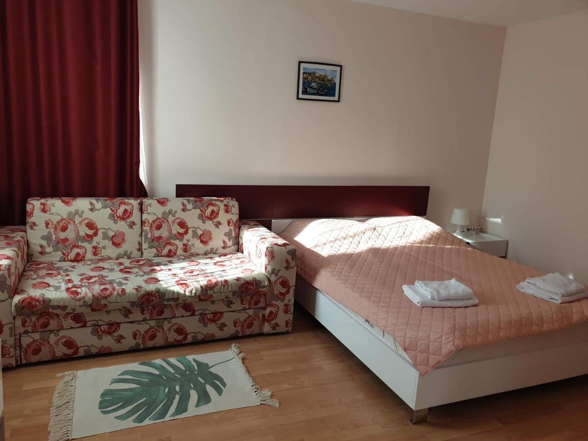 Nessebar Fort Club - Prestige Apartments Slântsjev Brjag Eksteriør bilde