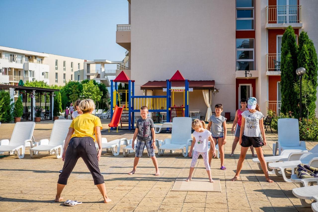 Nessebar Fort Club - Prestige Apartments Slântsjev Brjag Eksteriør bilde