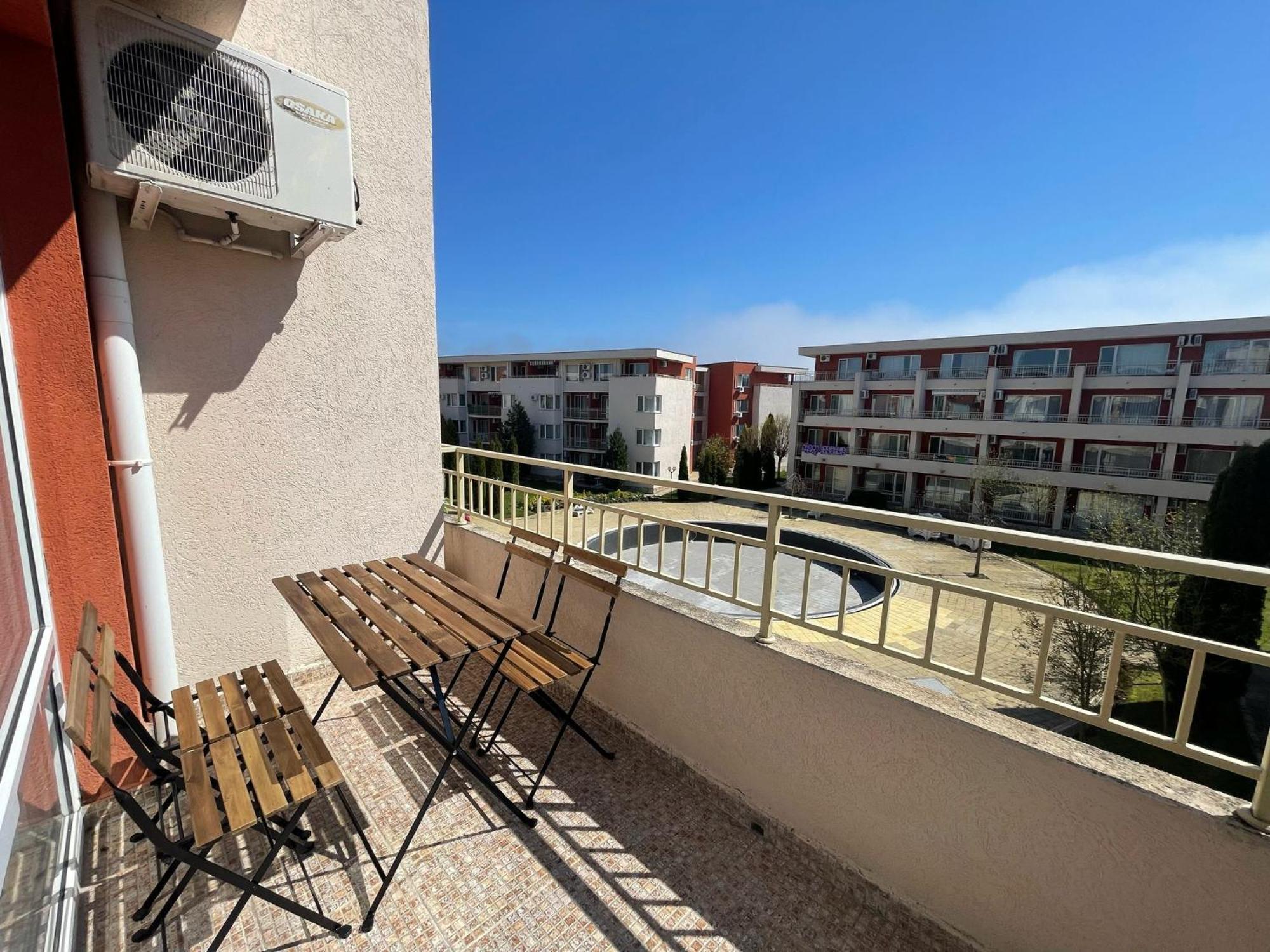 Nessebar Fort Club - Prestige Apartments Slântsjev Brjag Eksteriør bilde